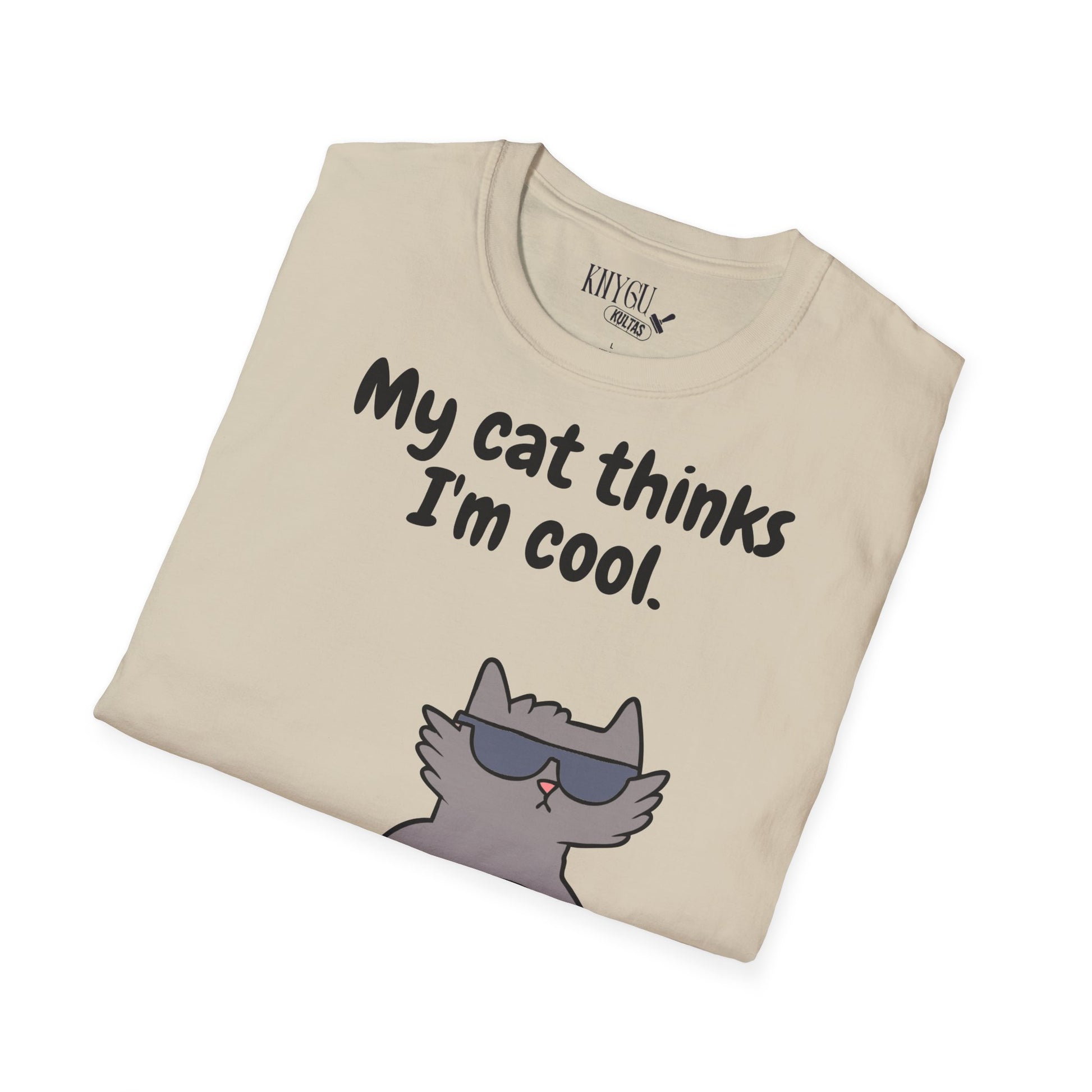 „My Cat Thinks I’m Cool.“ unisex marškinėliai